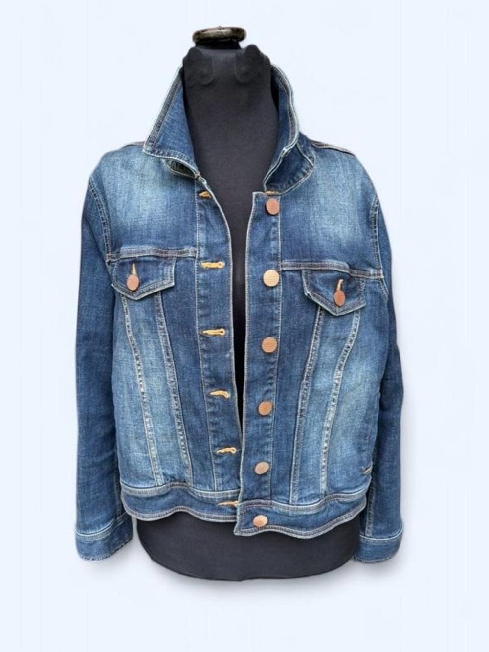 CAbi Women's Vintage Blue Denim Jacket